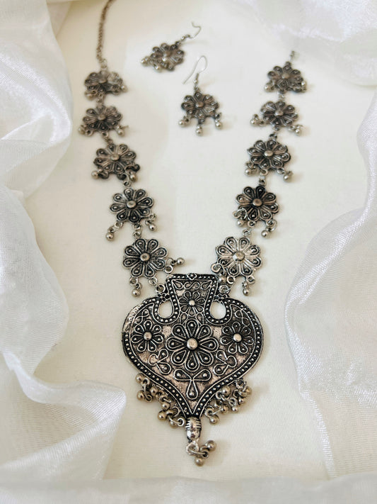 Floral Design Long German Silver Necklace with Earrings